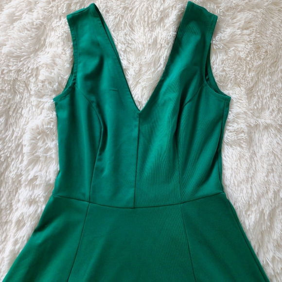 H&M Emerald Green A-Line Knit Dress, Sz Sm - Picture 6 of 12